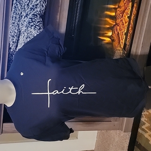 Nowt Faith Tee - Picture 1 of 1
